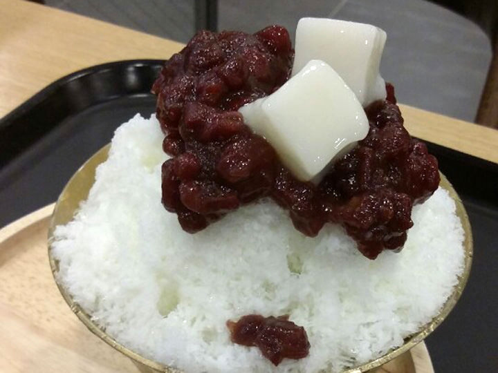 牛奶红豆刨冰(6,900韩元)
