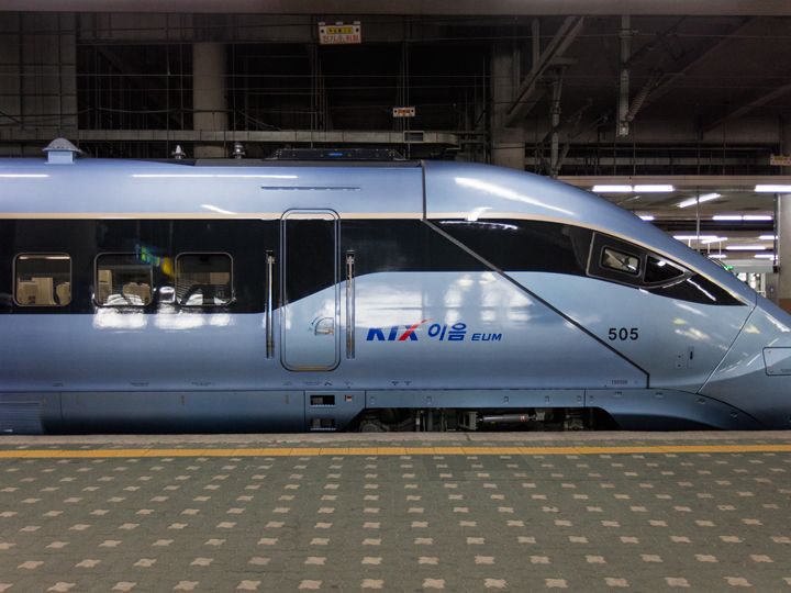 韩国的高速列车ktx