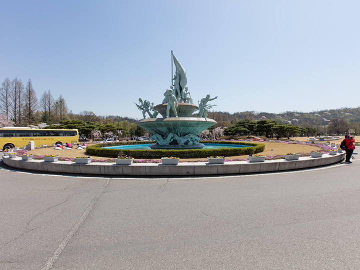 国立首尔显忠院