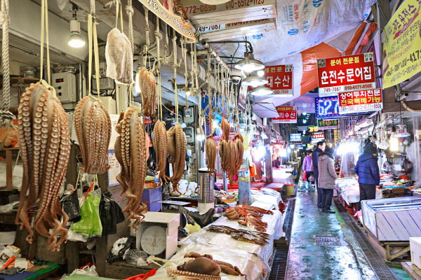 兼温厚人心与温暖情调的5家传统市场