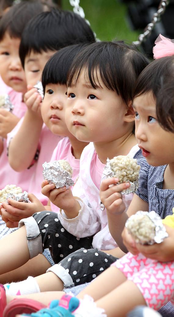 韩国战争当时的食物试吃会