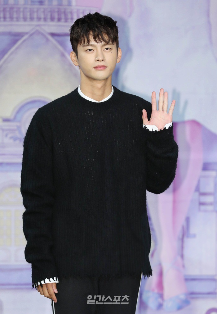 《购物王路易》开播在即 徐仁国中意乞丐一角