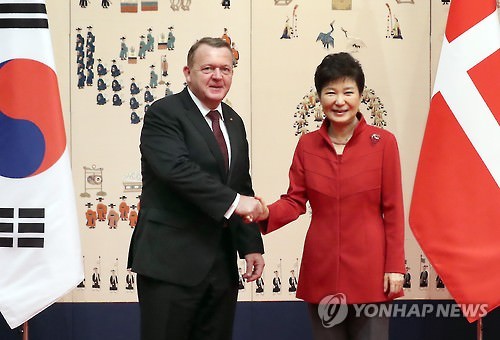 朴槿惠会晤丹麦首相商定深化产业合作