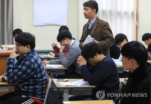 2017韩国高考 60.5万人应考