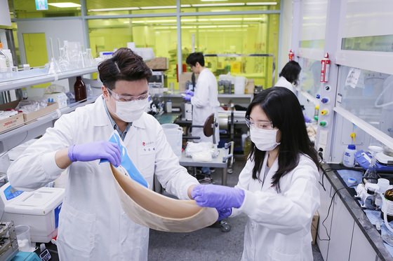 LG化学的研发投资创历史 今年就1万亿韩元