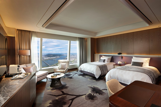 韩国国内最高层酒店SIGNIEL首尔酒店位于乐天世界塔第76至101层。（照片来源：Signiel首尔）