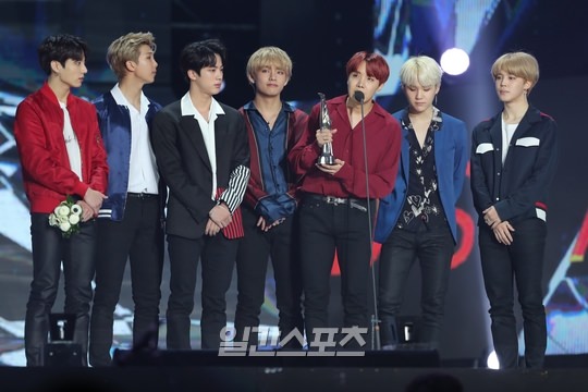 防弹少年团获选年度最佳音乐人