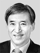 韩央行行长李柱烈时隔40年连任