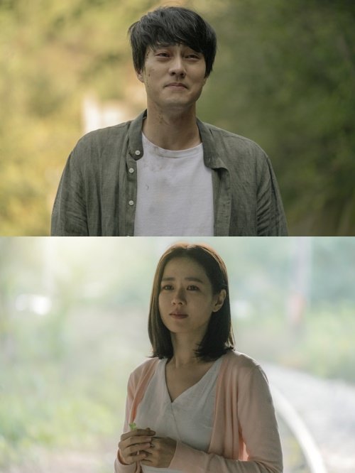 《现在，很想见你》登顶周末榜