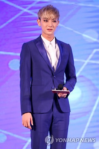 黄子韬在韩告东家SM终败诉