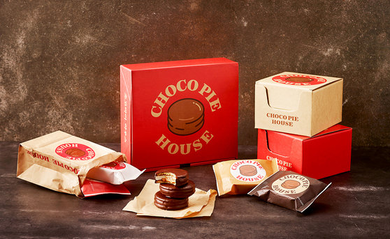 好麗友專賣店中出售的好麗友派。[照片由好麗友提供]