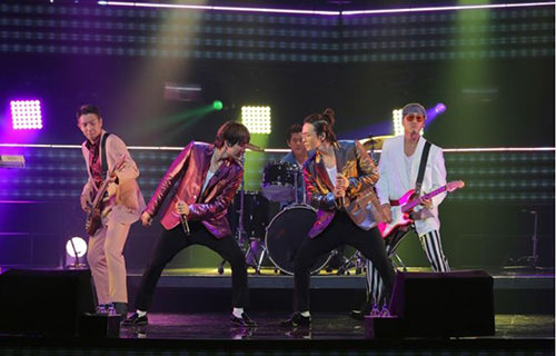 SJ-D&E开启日本巡演