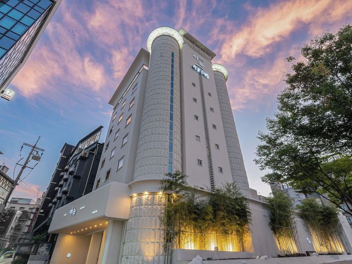 Aank Hotel Daejeon Yongjeon Ⅱ