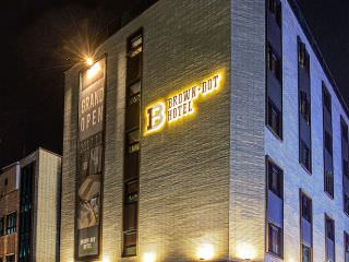 楊亭站棕點酒店