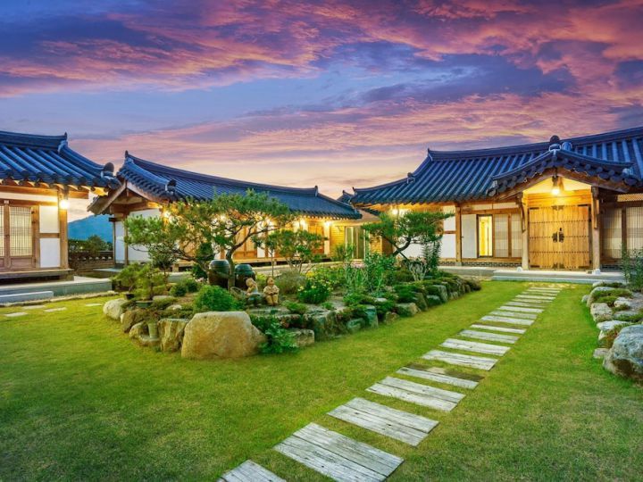 Gyeongju Wadamjung Hanok Pension