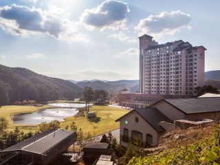 Oak Valley Valley Village