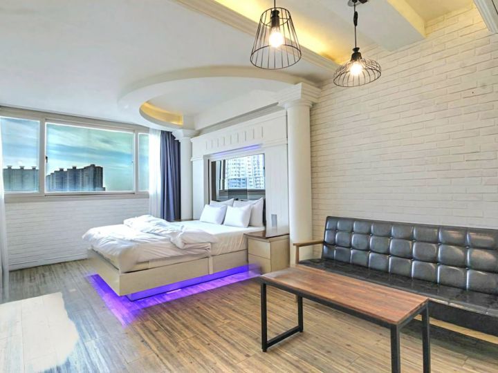 hwamyeong sky hotel