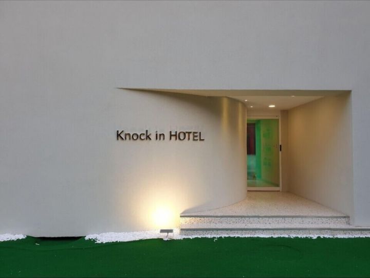 Knockin HOTEL