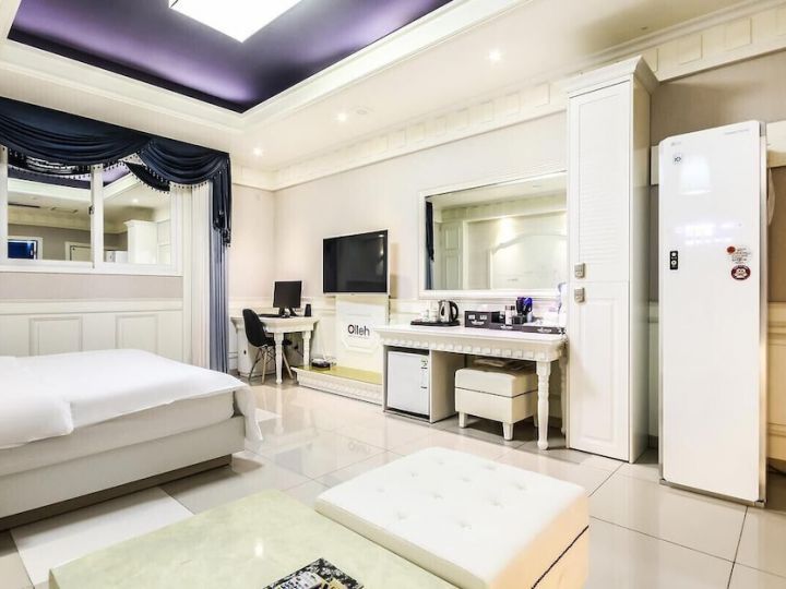 Olleh business Hotel