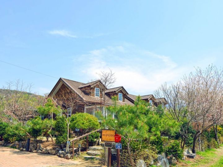 坡州绀岳山酒店