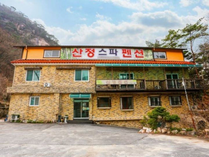 Pocheon Sanjeong Spa Pension