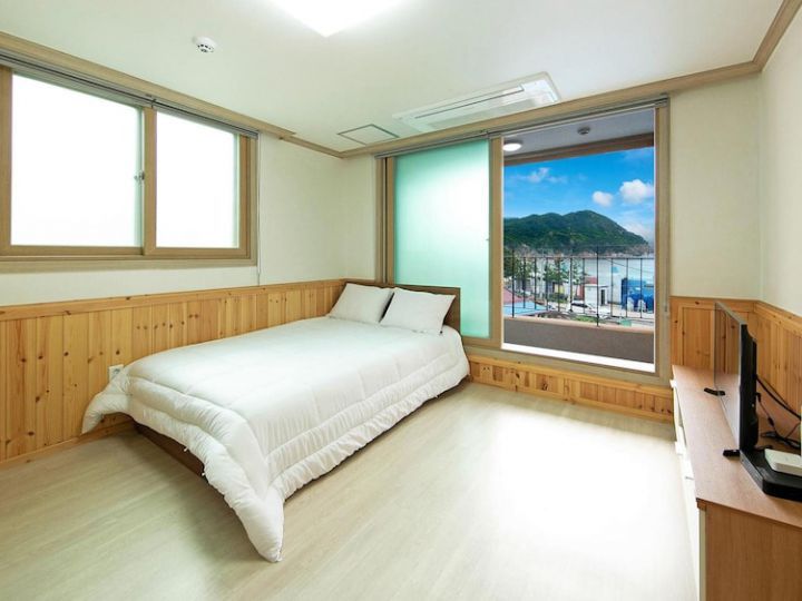 Samcheok Haega Pension