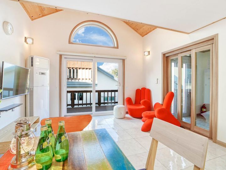 Yeosu Healling Spa Pension