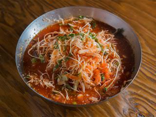 好吃的水拌生鱼片就完成了