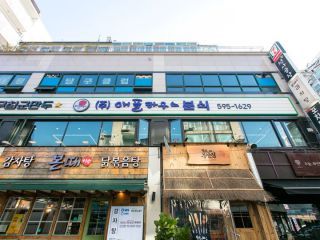 店铺所在建筑外观