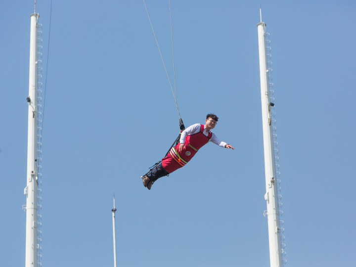 体验半空中飞翔,自由落体