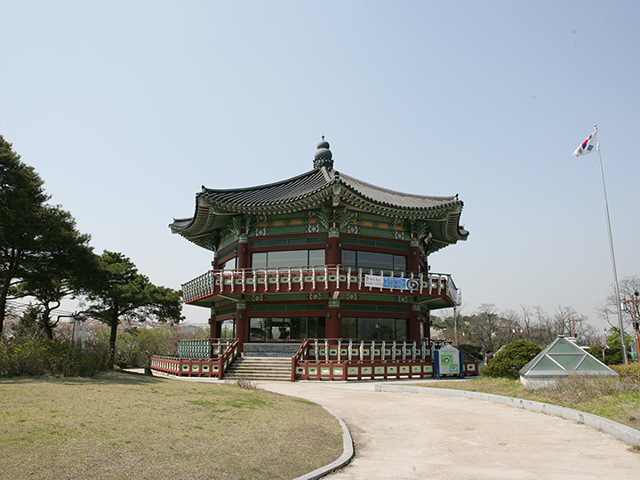 北岳八角亭 北岳skyway 韩国景点推荐 韩国旅游网 韩巢网 北岳八角亭 北岳skyway 韩国景点推荐 韩国旅游网 韩巢网