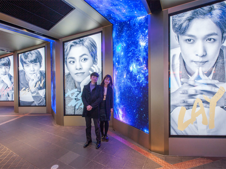 也邻近展示韩流明星商品的“Star Avenue”