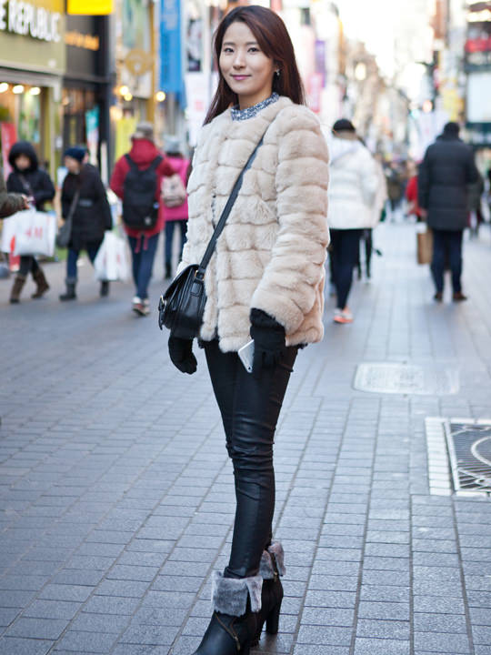 “FOREVER21”女人味十足的毛外套十分吸睛
(Min-ji・学生)