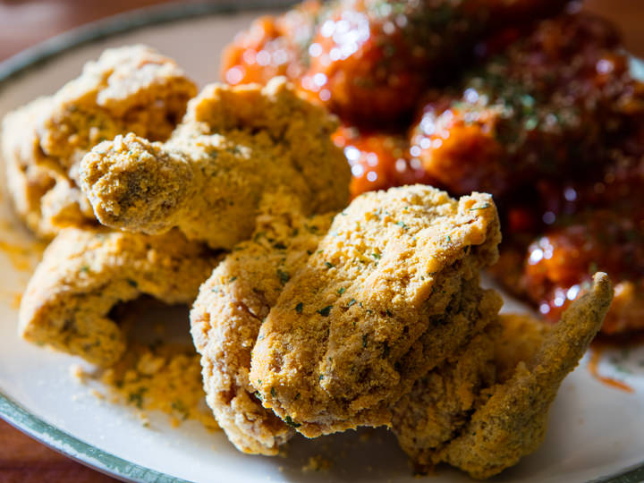 人气菜品"芝士雪花炸鸡"