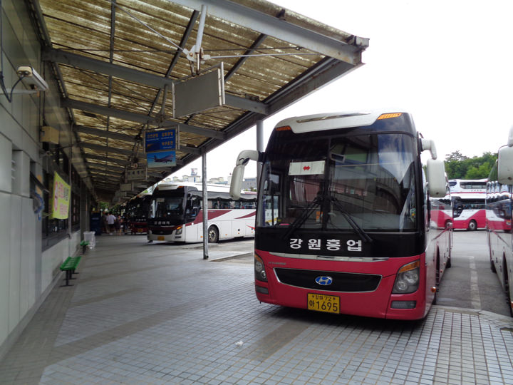 东首尔综合巴士客运站 62 横溪长途汽车客运站◆高速巴士篇◆珍富站