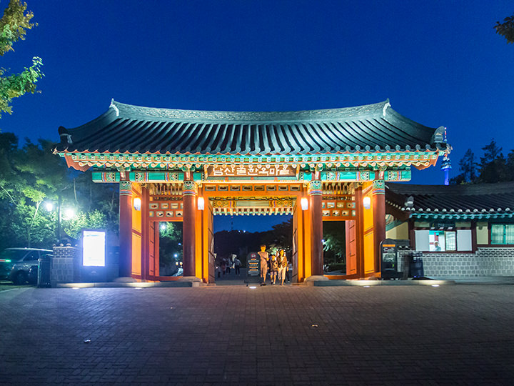 1890南山谷夜市照片 韩国购物 韩国旅游网 韩巢网