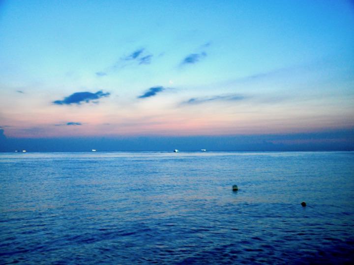 一起去正东津看日出