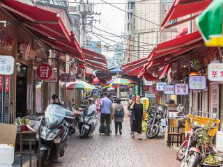 江南地区的传统市场“永东传统市场”