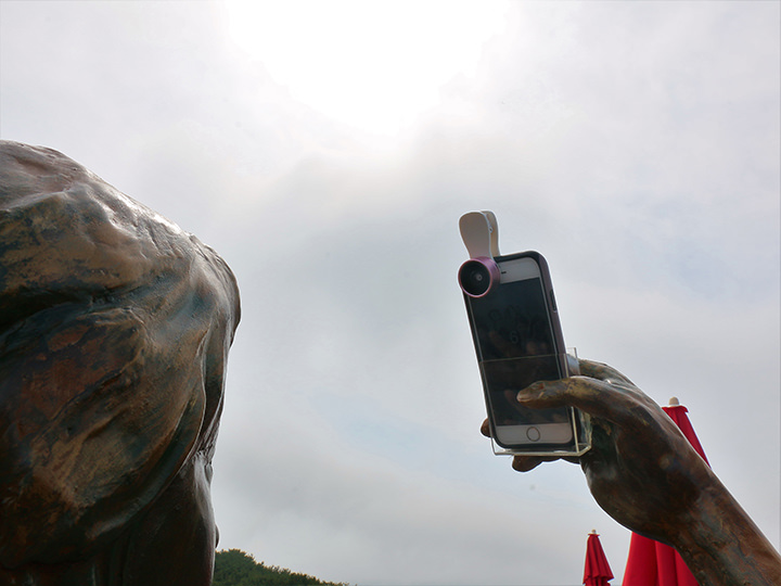 手上做这个设计真的很能满足现代人啊哈哈