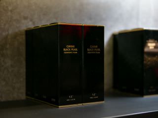 “范特VT 鱼子酱黑珍珠洗面奶”