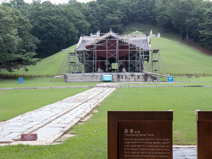 正在修建中的“丁字阁”※于2017年7月拍摄