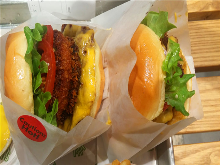 小心爆浆起司ShackShack汉堡+ShackBurger汉堡双层