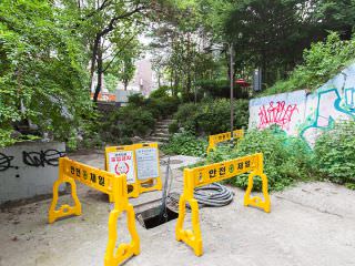 这里是韩国电视剧《Manhole》中的1个场景的取景地