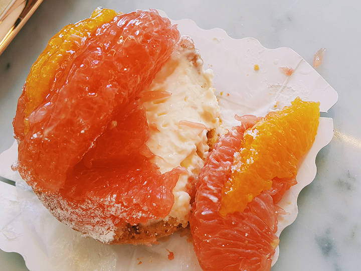 西柚蛋挞塔剖面图(被我弄的有点不好吃哈哈)