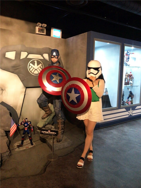 和美国队长留下美好回忆