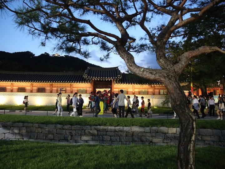 仲夏夜水原之行 韩国旅游攻略 韩国旅游网 韩巢网