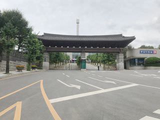 “京畿南部警察厅”正门