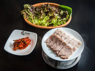 “白切肉”