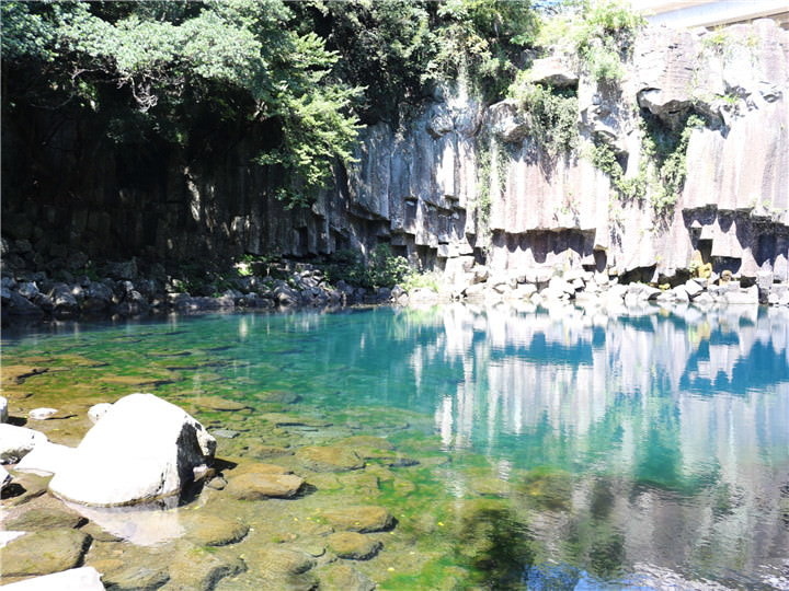 疑是银河落九天