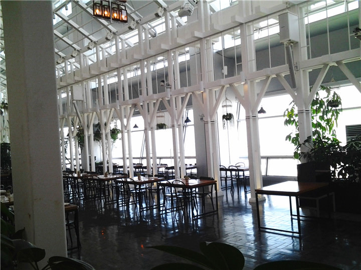 婚礼场地专用
因为没开放只好拍旁边给大家看